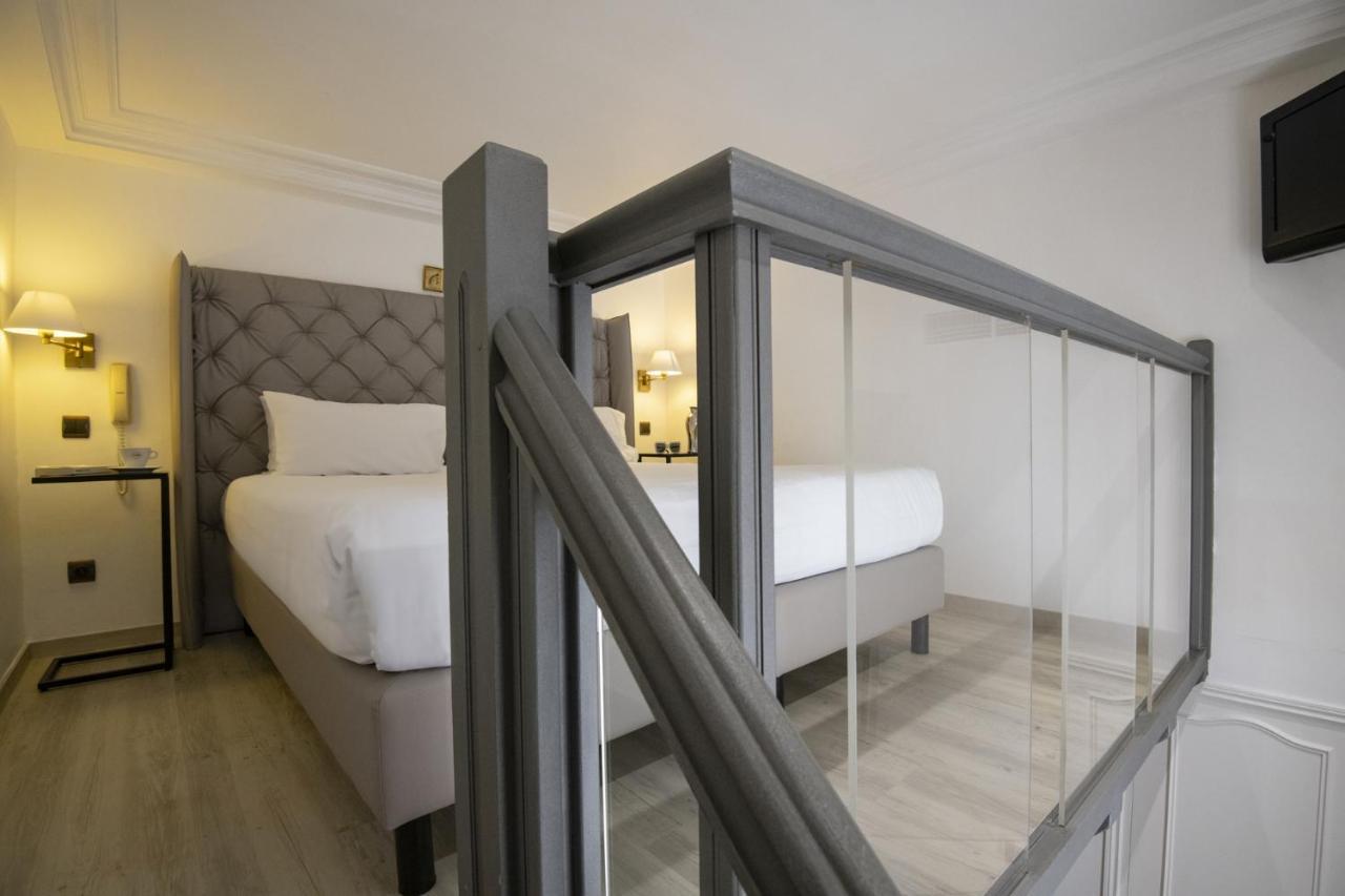 Golden Tulip De Paris 4*