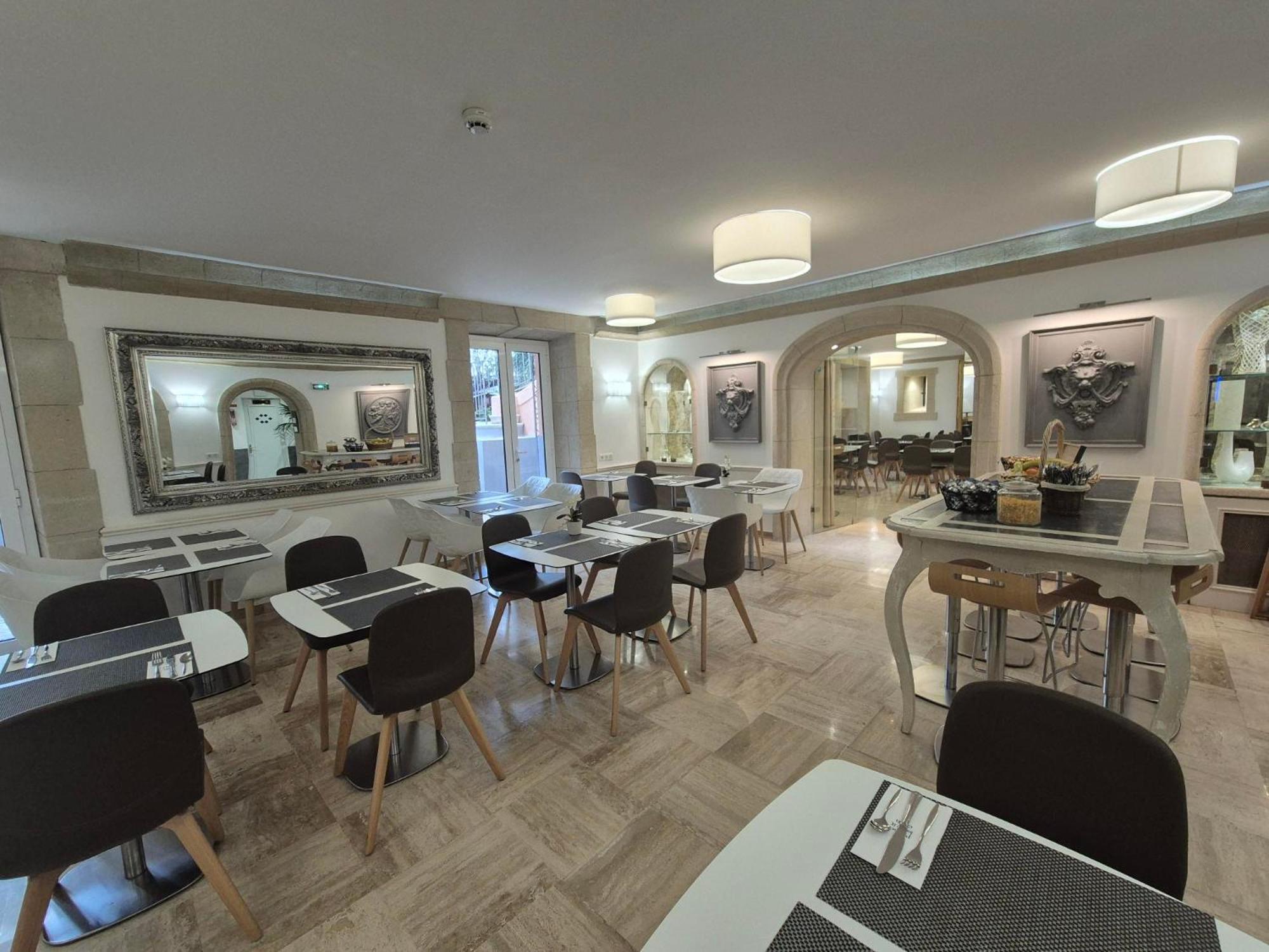 Hotel Golden Tulip De Paris
