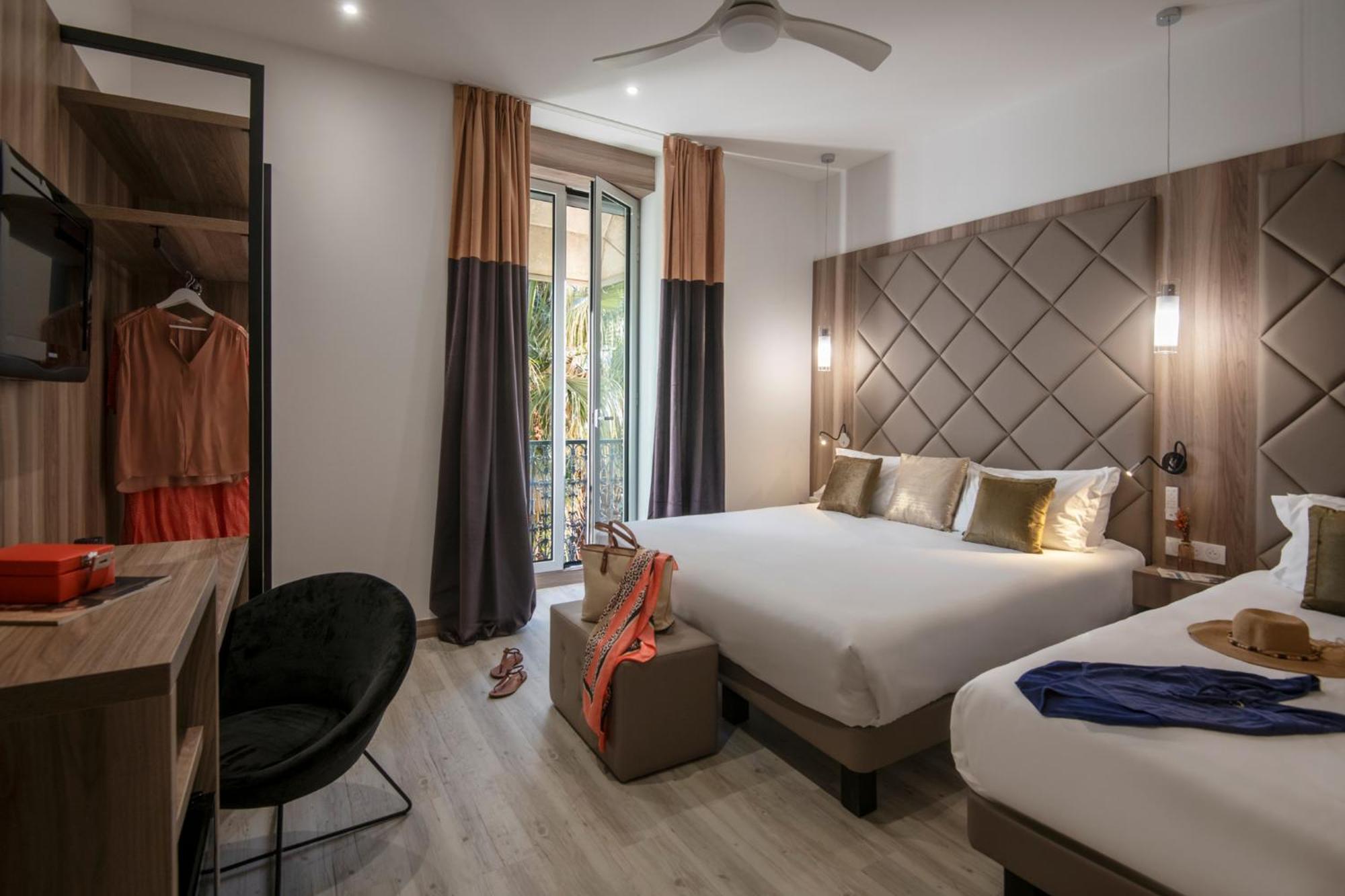 Golden Tulip De Paris Hotel 4*